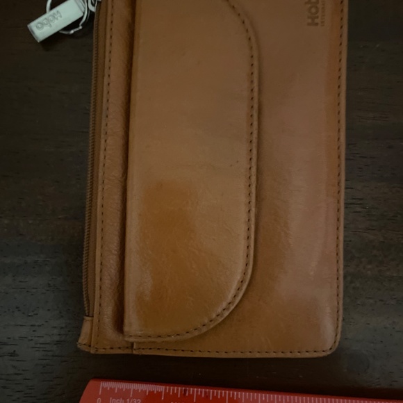 Hobo Leather Wallet - Picture 5 of 5